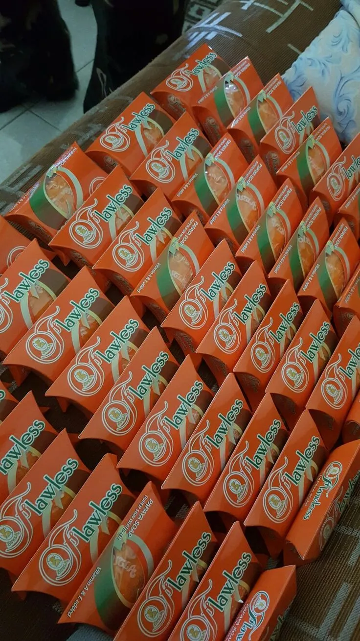 27209 nr whitening soap product