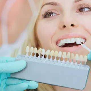 /img/27318-teeth-whitening-cost-effectiveness.webp