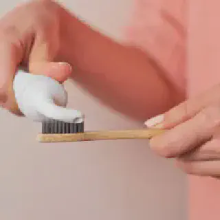 /img/27343-brushing-technique.webp